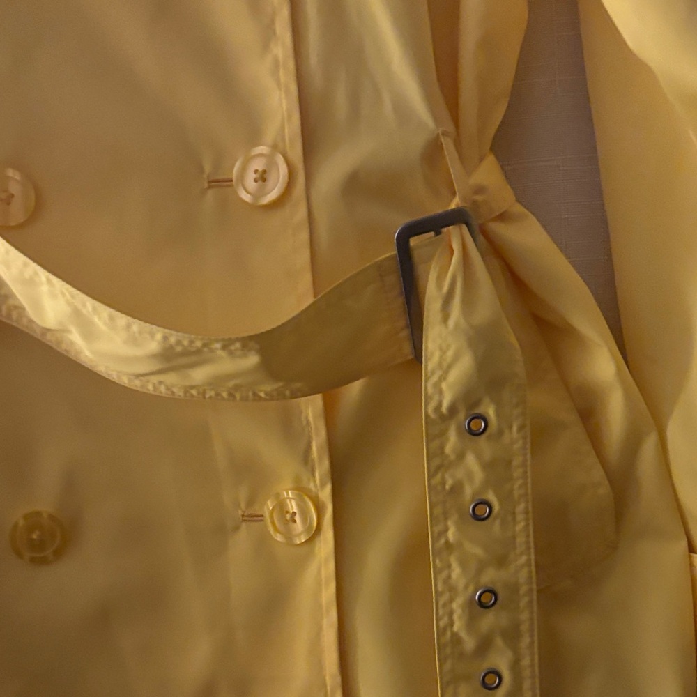 Orvis Women's Sunny Yellow Belted Trench Coat Size L - like new - Picture 4 of 5